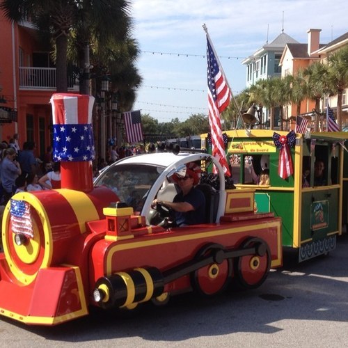 The Official Locals and Visitor Guide to Celebration Florida, Walt Disney World and Orlando Florida vacation planing.