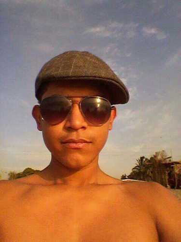 are you fron nicaragua no english and 19 años de edad