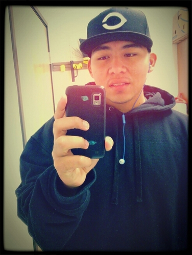 Im Chino.. :) Follow Me c: Ill Follow you back c: &&' HMU ! c: