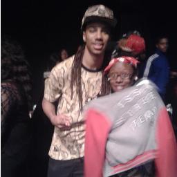 A STREET TEAM FOR @ISSAIAM WELOVE N CARE BOUT HIM