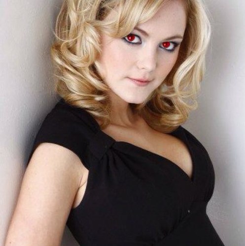 AthenodoraVoltu's profile picture. Im completely in love with #Caius. I am always escorted with guards and @Corin_Volturi_. Not allowed to leave the tower or castle walls. [RP]