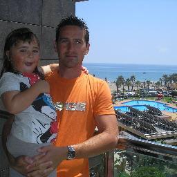 Ex jugador de extremadura, villanovense e Imperio, amante del buen futbol