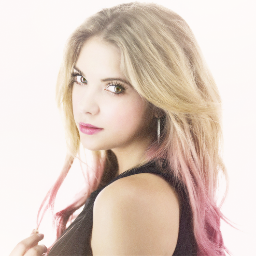 I'm Hanna'Quinn Marin Grande. But Also Known As Brit From Spring Breakers! It's Time To Party!! #TeamSingle #PartyGirl (RP)
