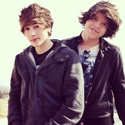 WMYBcarrots's profile picture. Hold You| Dare You| Exclamation Point| Paul Zimmer| Danny Edge| NUTELLLAAA