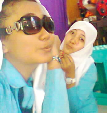 HanyaNhaya's profile picture. Facebook : Nhaya Hanya Nhaya