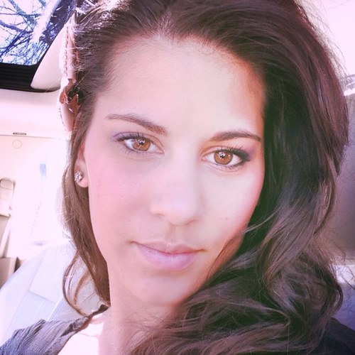 CourtMichelle1's profile picture. For beautiful eyes, look for the good in others for beautiful lips, speak only words of kindness & for poise, walk with the knowledge that you are never alone