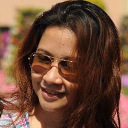 A creative singing Virtual Assistant (wink), budding entrepreneur, newbie Social Media Marketer and a super doting mom.