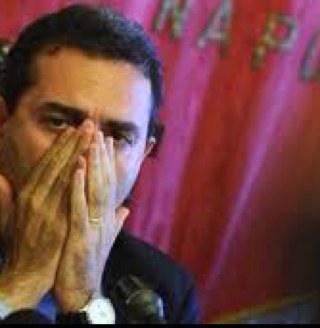 demagogistris's profile picture. Non è colpa mia se #Napoli è ridotta così, siete stati voi ad eleggermi sindaco. #forzainter - #èstatalacamorra -#nonhofratelli