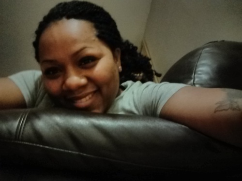 Kimplicated303's profile picture. 