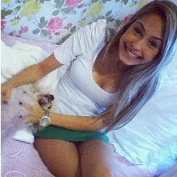 Então ta tranquilo porque eu sei que
Sempre vai ter aqueles que ao invés de
Tentar se diantar e procurar evoluir
Só pensam em como me fazer cair (8'