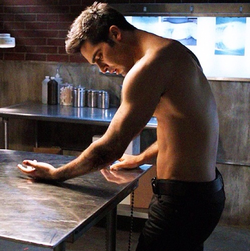 derekha1e's profile picture. That mysterious guy. I'm always careful before I put my trust into you. Don't fuck with me. I've got a bad temper. [RP If you have a SL you wanna do, DM me]