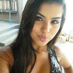 moral não me ilude paradas comigo é atitudees inveja é foda é nem me incomoda quem muito me julga no fundo me adoraaa by: mylla sillva.............