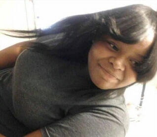 #TeamLightSkin #TeamBigBooty Just Make My Follow Button Turn Blue Btw Darkskin Boys My Type ツ♡