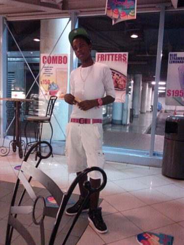 GayleKhalfani's profile picture. 