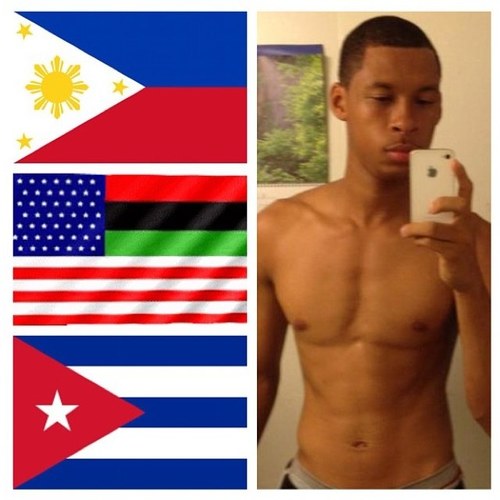 Kik: corerowrong 
Instagram: core_ro