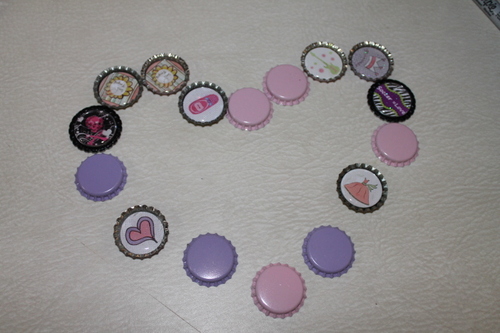 Bottle cap crafts, Keychains, Magnetics, Braclets, and Images. Bandana Purses and Items. Also used goodies in great conitidion.