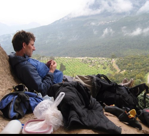Emergency physician, IFMGA/UIAGM mountain guide, climber, father. @DenverEM alum. Working clinically with @USACSolutions.