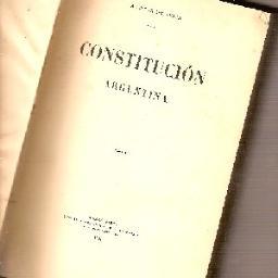 Una sociedad que roba a un individuo el producto de su esfuerzo no es una sociedad sino una revuelta mantenida por violencia institucionalizada. (Ayn Rand)