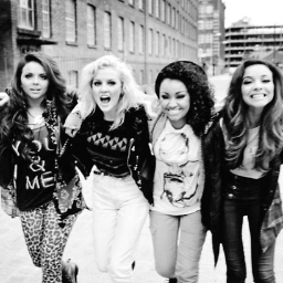 little mix  ,one direction,justin bieber, cher lloyd , justin bieber , ed sherran, taylor swift ,the wanted = me life