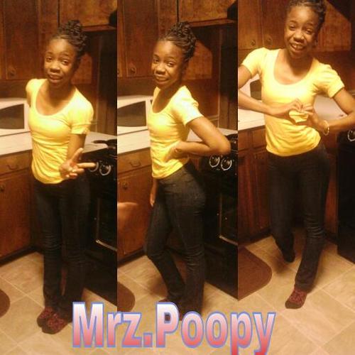 My name is : Sequoia Arjenaye Ellis
I from New York
I'm taken 
I'm nice,sexy,nd have dimples
nd mad cool! !!! So follow me