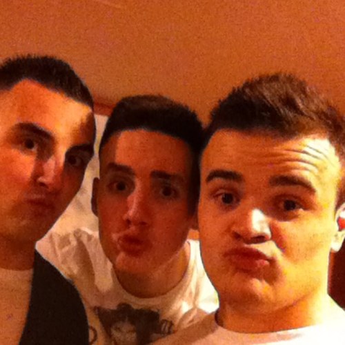 1/3 of the famous flamingo group! also a raving alcoholic, but thats better than beong boring!