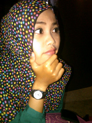 me is me.. look so absurd.. but doesn't look like that..