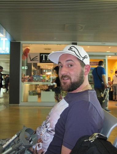 I hail from italia - ciao! Also full of shite to be fair!!