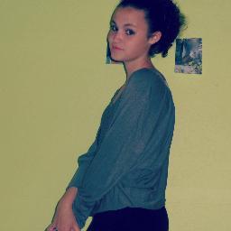 Hello ;) I Love One Direction .Zayn Malik ,Harry Styles,Niall Horan,Louis Tomlinson,Liam Payne .And
They Are Very Very Very Beautiful XX
Ma2x je t'aime ♥