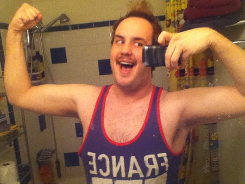22-year-old gay guy on a mission to lose weight and get fit.