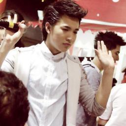 สวัสดีค้าบบ ผมเป็นบอทของพี่ริทนะครับบ ฟอลมาคุยกันได้นะครับบ โสด!!!