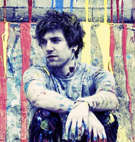 Fan account for @mikedignammusic | Created on 3/4/2013 | Please be nice and follow and we will follow back | Mike follows 3/4/2013 | #diggycrew |