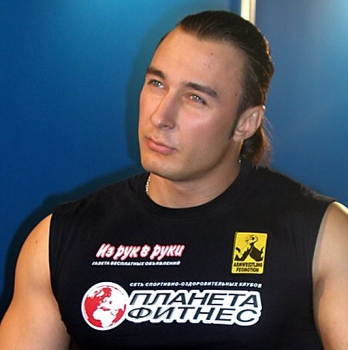 3 time world champion. Now living in