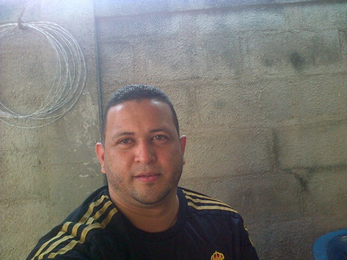 Wladimi32107220's profile picture. 