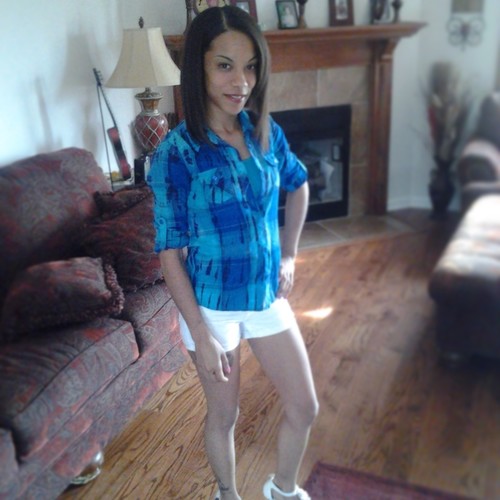 MichaelaBadAzz's profile picture. Mommy of two. Manager. Country girl. KY born and raised. Taken and in love.