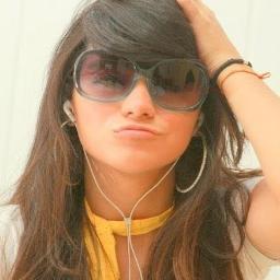 - Vascaína De Coração, Bissexual, Magra, Alta, Morena, Linda & MUITOOOO V E N E N O S A (6666'