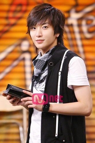 12120H's profile picture. 