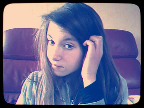 Hello , moi c'est Morgane :)   Je follow back .