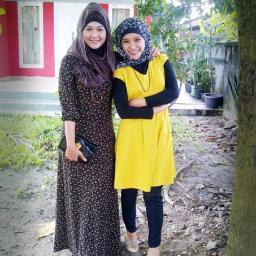 NellaJuna's profile picture. 