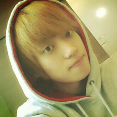 TEENTOP Niel (ro)bot. Not Real. 気まぐれ。甘えたり、いろいろ。こう見えて寂しがり屋。Since 2/23 《R18⇒DM or kik》