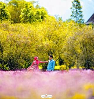 Wedding Photography & Videography Call 02193918417 pin ( 26c00b5c | 21b30543 ) Path | Candy'it PhotoHouse owner @ughiewicaksono or @dheadheoo