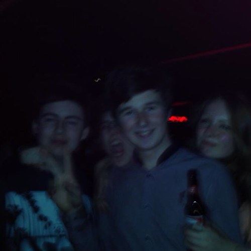 aaronmufc15's profile picture. #LiveForever. Oasis. Manchester United.  @Erin_Kell 18/12/2010❤ 18/12/2015 💍