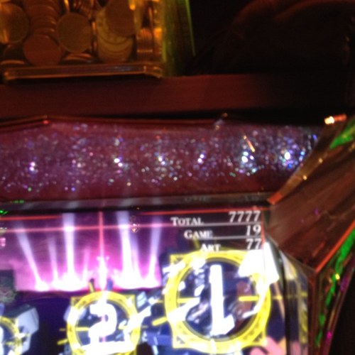 rush133366's profile picture. モンスト1500 ラグマスありがとうございました😊引退 スクスタ スタホ れいぜいさん 絆か降臨マルチ DIVAゲーセン行って見つけたらお触り ぷよくえ引退 元 さんらいず ボウリング🎳ツイート復活しました^_^