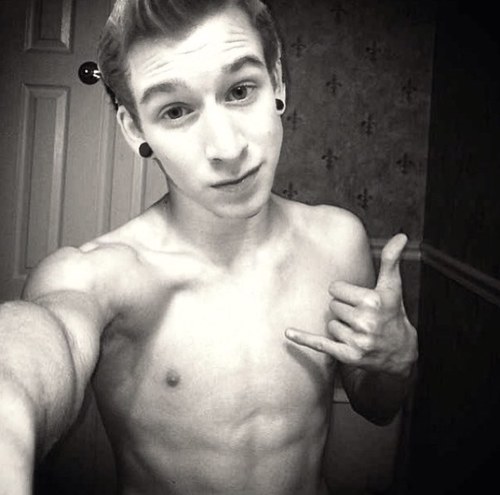 BoyBeIiebin's profile picture. ι ℓσνє jυѕтιи ∂яєω вιєвєя, gєт σνєя ιт .