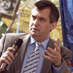 Former troubleshooter for governments. Editor of a satirical website. Occasionally comment on world affairs on the box.
Moscow · http://t.co/ZCDySryiI4