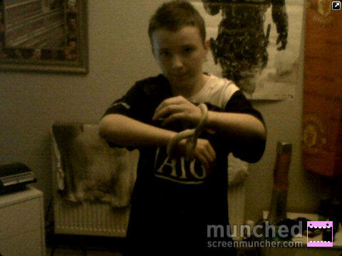 massive manu supporter