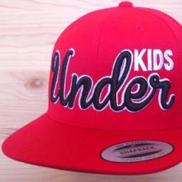 Underkids es el nuevo grupo de Rap formado por LocoZobe; Mikel Herrando y Ilogike. Juntos están preparando su primer disco, el cual llevara por nombre: La Firma