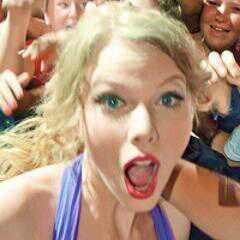 Taylor Swift is so flawless ~ Follow if you love taylor ~