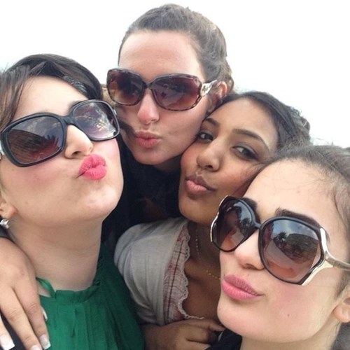 xnadiyahx's profile picture. Float like a butterfly, Sting like a bee