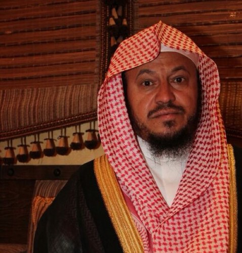 إمام جامع العسكر سابقاً ٢٢سنه