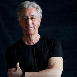 Founder, élé INSIDERS